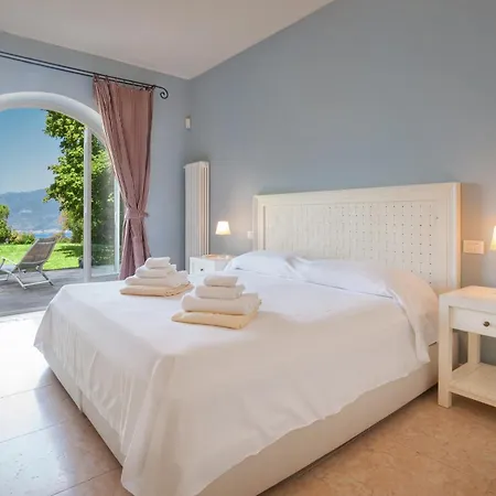 Ilaria With Private Pool And Lake View Torri Del Benaco